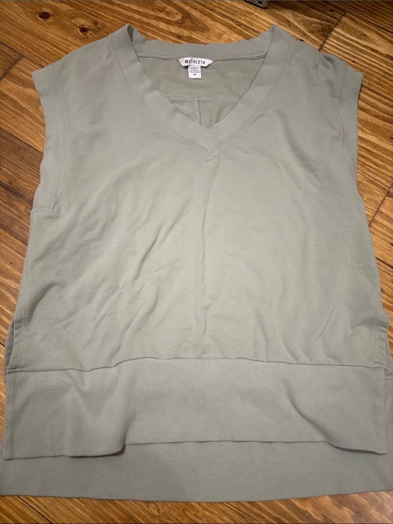 Athleta Tops - Athleta Retroterry Sleeveless V-neck Sweatshirt in Sage Green Size Medium